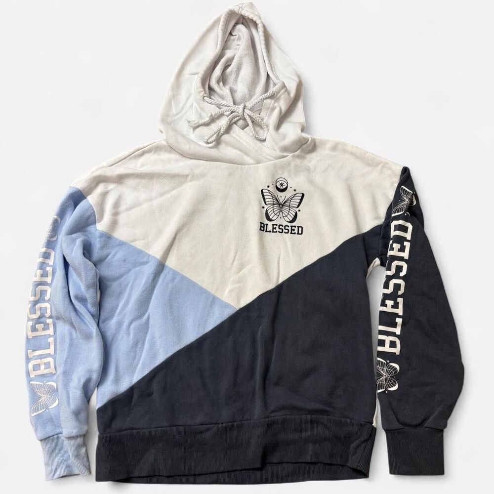 No-boundaries Women's multi Hoodie